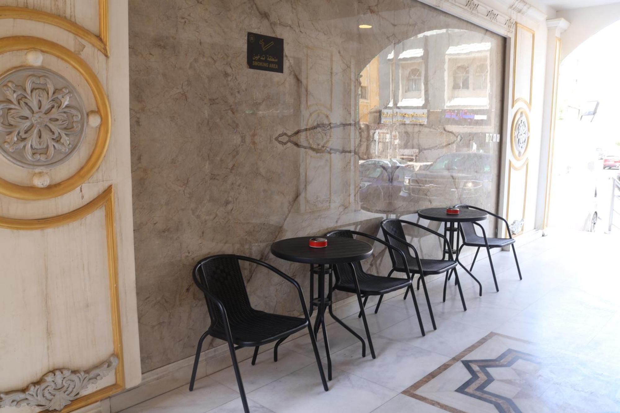 Areen Al Naeem Served Apartments Jidá Exterior foto